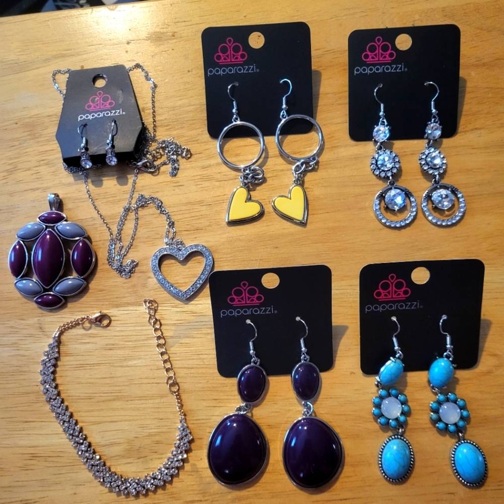 Bundled Jewlery